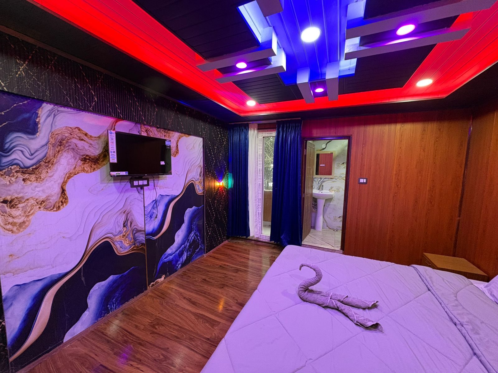 4BHK bedroom with television