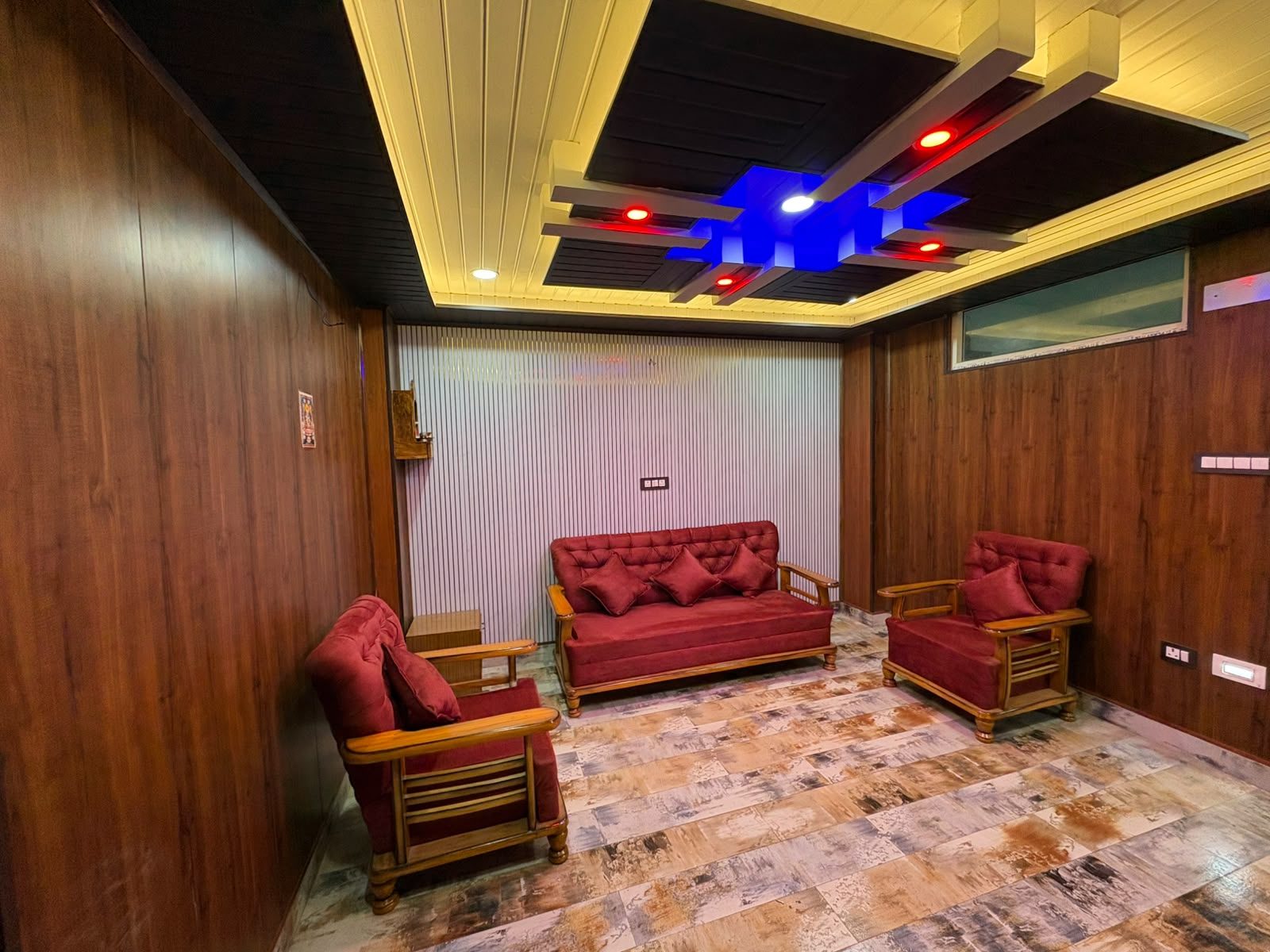 4BHK living room