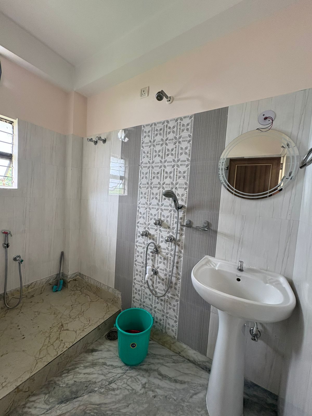 Siliguri bathroom